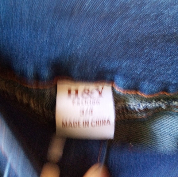 H&Y Jeans - Picture 7 of 7